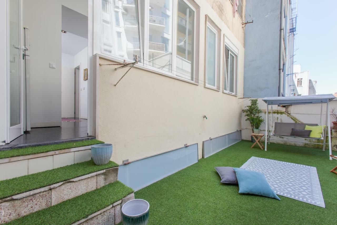 Renovated Apart With Private Courtyard, By Timecooler Lisboa Exterior foto
